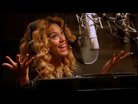 VIDEO : Beyonce announces new scholarship programme