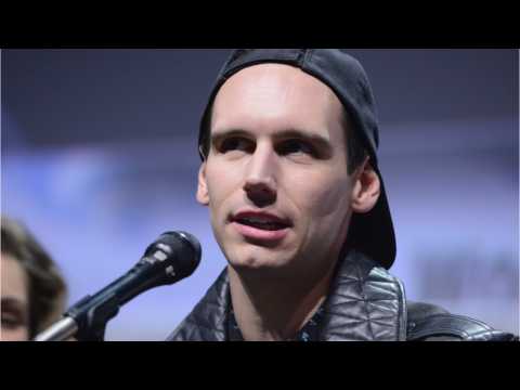 VIDEO : Cory Michael Smith Will Star In AIDS Drama 