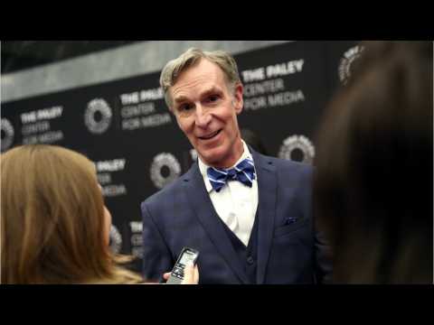 VIDEO : Bill Nye Explains 'Stranger Things'