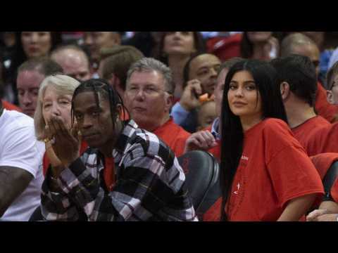 VIDEO : Kylie Jenner and Travis Scott Spotted at NBA Playoff Game