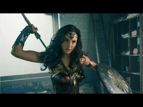 VIDEO : Regal Cinemas Offering $100 Ultimate Ticket To See 'Wonder Woman'