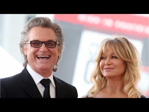 VIDEO : Goldie Hawn And Kurt Russell Receive Side-By-Side Stars On The Hollywood Walk Of Fame