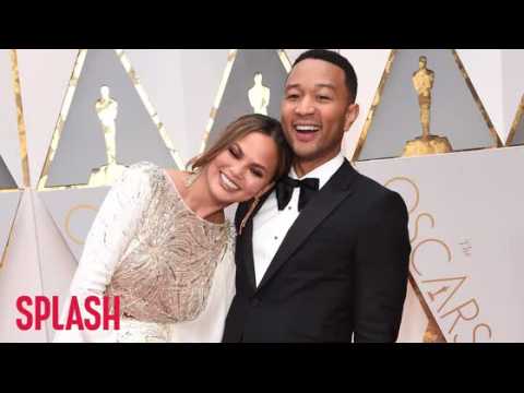 VIDEO : Chrissy Teigen Just Wants to Watch 'Really Bad Television'
