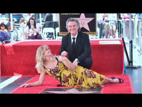 VIDEO : Goldie Hawn & Kurt Russell Both Honored With A Star