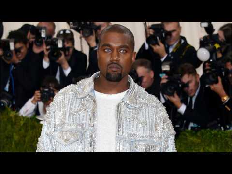 VIDEO : Kanye West Deletes Social Media Accounts