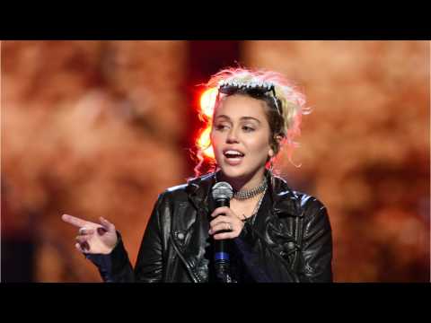 VIDEO : Miley Cyrus Clarifies Hip-Hop Controversy