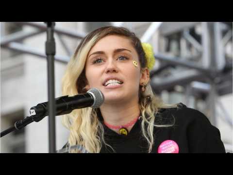 VIDEO : Miley Cyrus Comments On Hip Hop Remarks