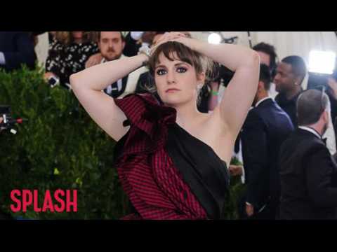 VIDEO : Lena Dunham Slams Magazine for Calling Out Her Weight Loss