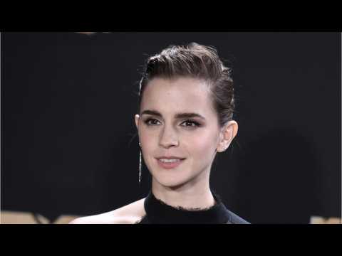 VIDEO : Emma Watson Accepts Gender Neutral Award