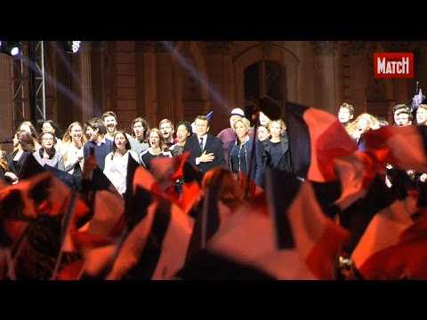 VIDEO : La joie des supporters de Emmanuel Macron au Louvre