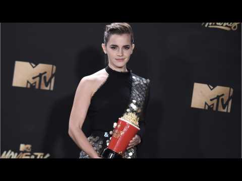VIDEO : Emma Watson Wins MTV's First Gender-Neutral Acting Award