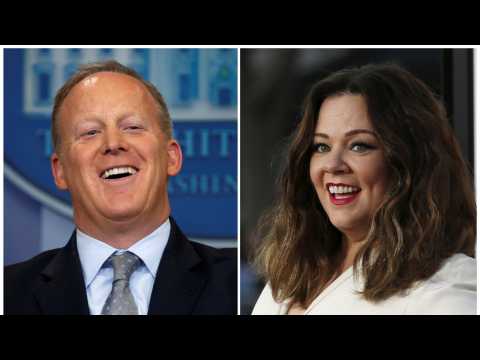VIDEO : Melissa McCarthy Queen Of Physical Comedy