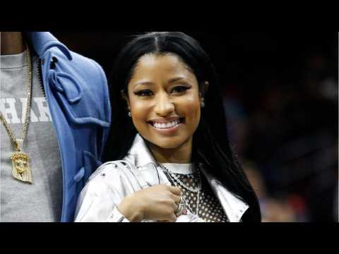VIDEO : Nicki Minaj Pays Off Fans' Student Loans, Tuition