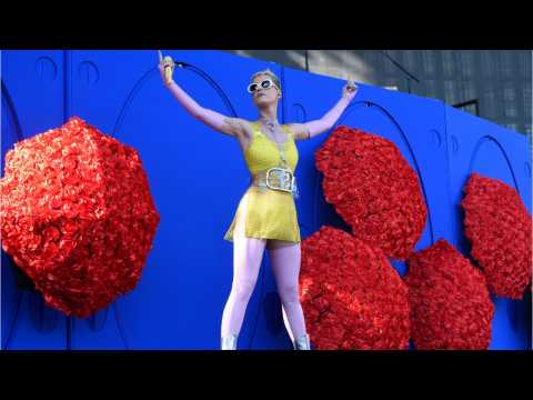 VIDEO : Katy Perry On The Manchester Tragedy, Shares Her Love With Grande Fans