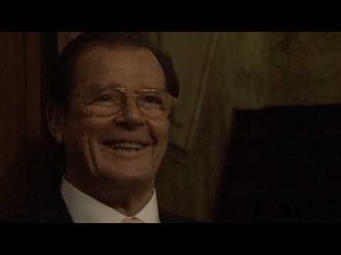 VIDEO : Roger Moore passes aged 89