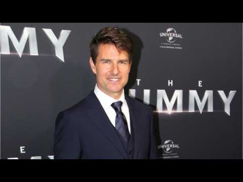 VIDEO : Tom Cruise Says 'Top Gun 2' Will Start Filming Soon