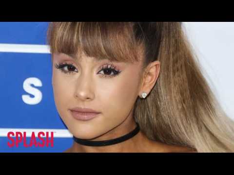 VIDEO : Ariana Grande Home Safe After Manchester Attacks
