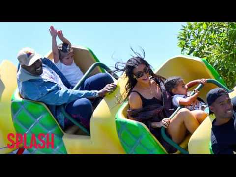 VIDEO : Kim Kardashian and Kanye West Enjoy Disneyland