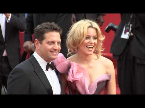 VIDEO : Elizabeth Banks continues to blast Hollywood sexism