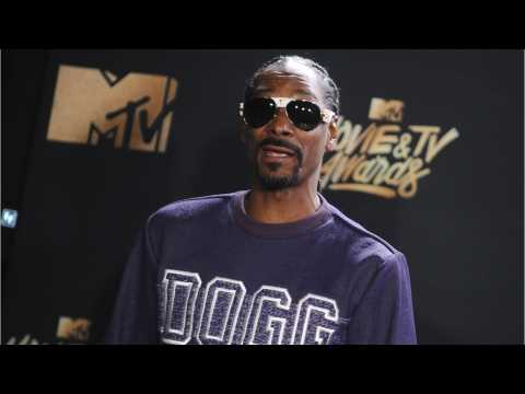 VIDEO : Snoop Dogg Defended ?All Eyez On Me? From The Haters