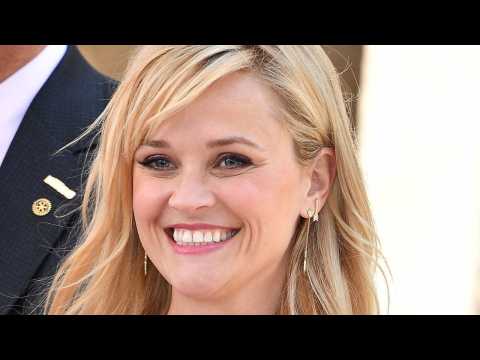 VIDEO : Reese Witherspoon's Son Tennessee Is Too Cute