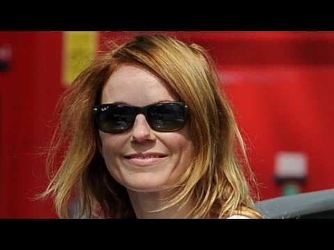 VIDEO : Geri Halliwell Apologizes For Leaving Spice Girls