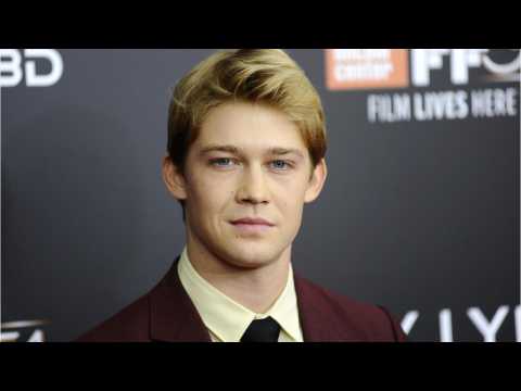 VIDEO : What You need To Know About Taylor Swift's Rumored New Boyfriend, Joe Alwyn