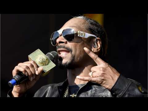 VIDEO : Snoop Dogg To Host 'Joker's Wild' Game Show Reboot At TBS