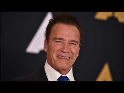VIDEO : Arnold Schwarzenegger Takes On Killer New Role