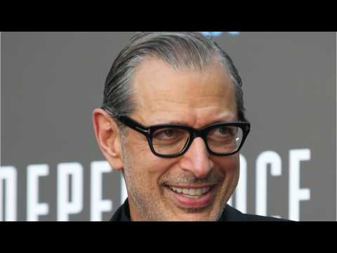 VIDEO : Jeff Goldblum Reveals Missed Opportunity With Apple