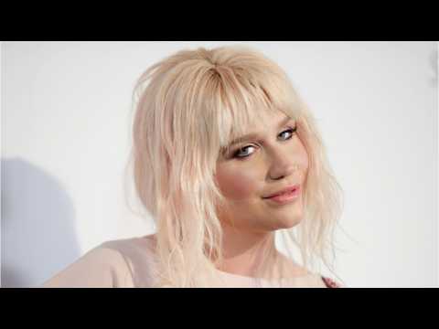 VIDEO : Kesha: Social Media Contributed To Her Eating Disorder