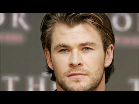 VIDEO : Chris Hemsworth On Wonder Woman Vs. Thor