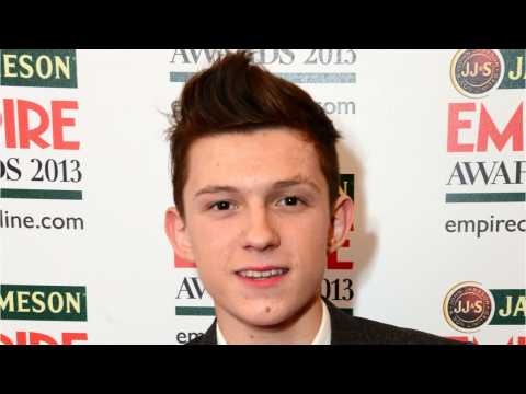 VIDEO : Could Tom Holland Play Batman And James Bond?