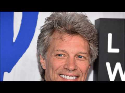 VIDEO : Bon Jovi, Whoopi Goldberg Join Forces At Songwriters Hall