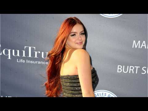 VIDEO : Ariel Winter Once Again Draws Ire Over Tweet
