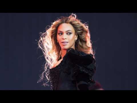 VIDEO : Beyonce Celebrates Tour Anniversary