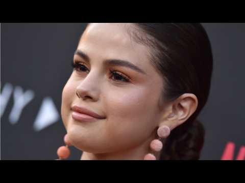 VIDEO : Selena Gomez Comments On Backlash