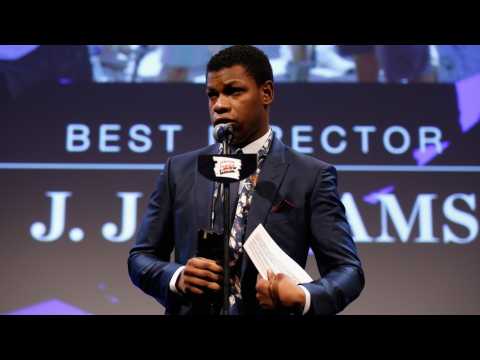 VIDEO : What Did John Boyega Buy With His Star Wars Money?