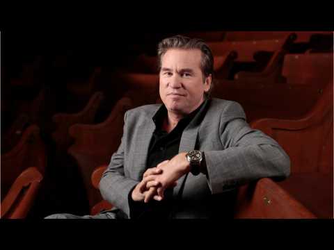 VIDEO : Val Kilmer Tells Reddit About His 'Healing Of Cancer'