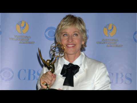 VIDEO : Ellen DeGeneres and Steve Harvey Win Daytime Emmy Awards