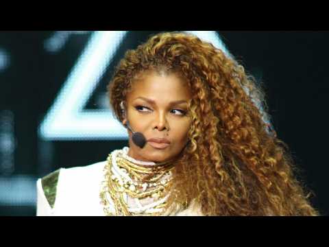 VIDEO : Janet Jackson Returns To Tour