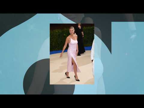 VIDEO : Gwyneth Paltrow returns to Met Gala after vowing to shun event forever