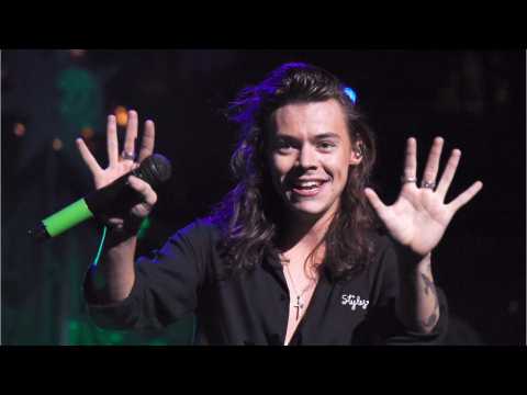 VIDEO : Harry Styles Announces Fall World Tour