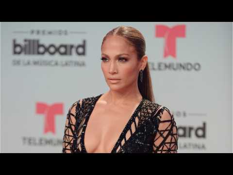 VIDEO : Jennifer Lopez's Latin Billboard Music Awards Looks