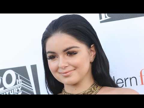 VIDEO : Ariel Winter Shares Racy PDA Pic