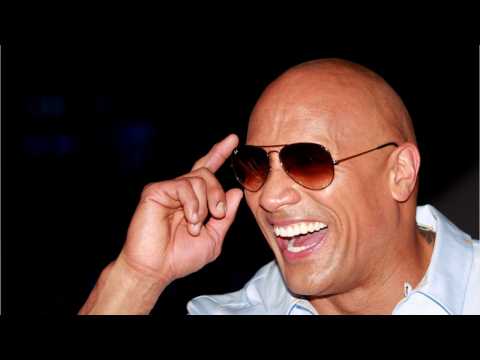 VIDEO : The Rock Makes Light Of Bad Baywatch Reviews