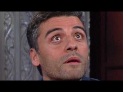 VIDEO : Carrie Fisher Slapped Oscar Isaac 27 Times While Filming 'Last Jedi'