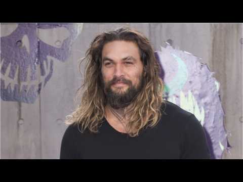 VIDEO : Would Jason Momoa Guest Star On Supergirl