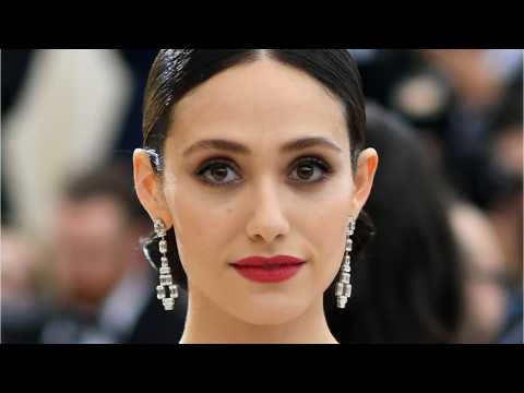 VIDEO : Emmy Rossum Ties The Knot!