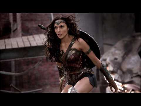 VIDEO : Patty Jenkins Shuts Down Sexist Wonder Woman Remarks